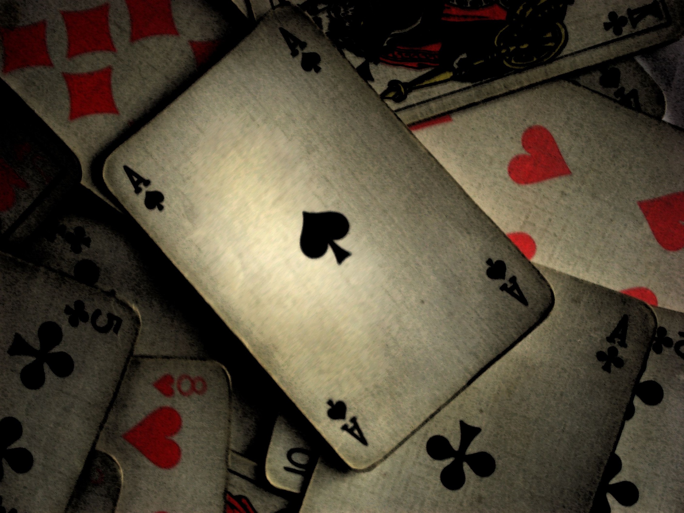 Discover the Thrill: RentalQQ’s Latest Online Poker Games!
